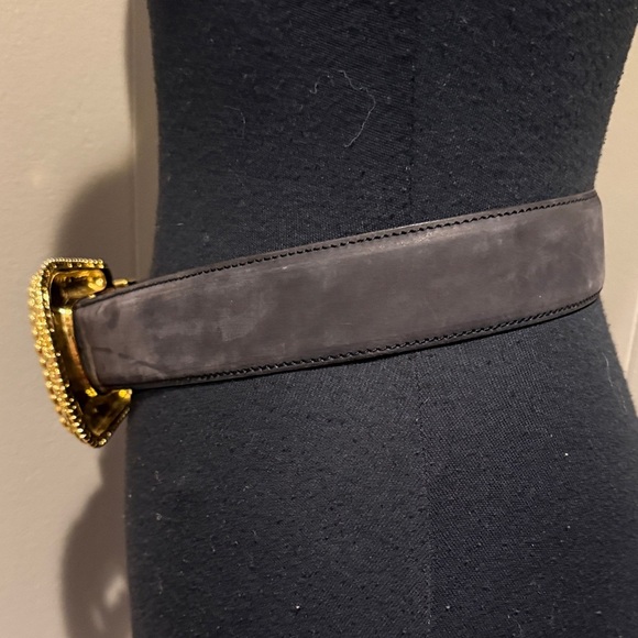 Doppia Vita Women 80/30 Chic Black Belt with Gold Buckle Accents main image 5